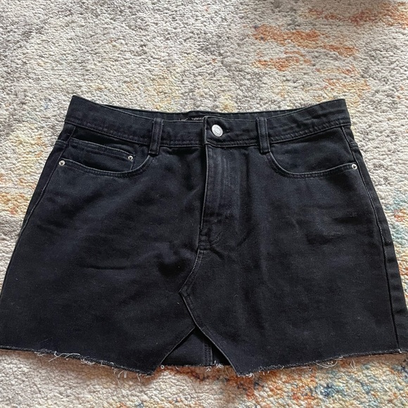 Zara Denim Black Mini Skirt size Medium - Picture 5 of 5